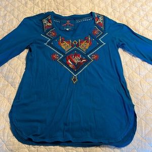 Johnny was Los Angeles 3/4 sleeve knit embroidered top